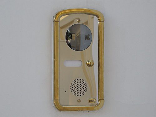 KARSON Α.Ε ΟΡEIΧΑΛΚΙΝΗ ΠΟΛΥΤΕΛΕΙΑΣ AURA 